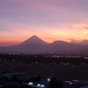  Apartamento Amazing Volcano Views In Front Of Airport Guatemala