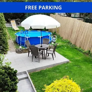 https://csaka-apartment.praguehotelsweb.com